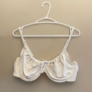 Old Navy White Bikini Top with Underwire & Ruched Cups w Bow Tie 2X